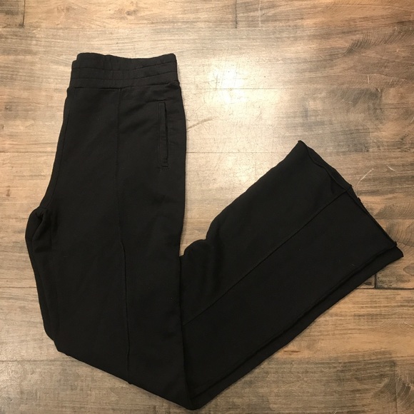 Cotton Citizens Milan Flared Trousers NWT - Picture 1 of 5